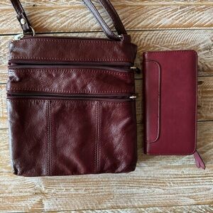 🍷Crossbody Purse + Wallet🍷